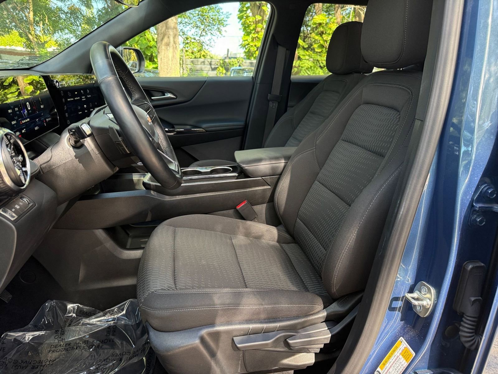 Thumbnail: 2025 Chevrolet Equinox - 30