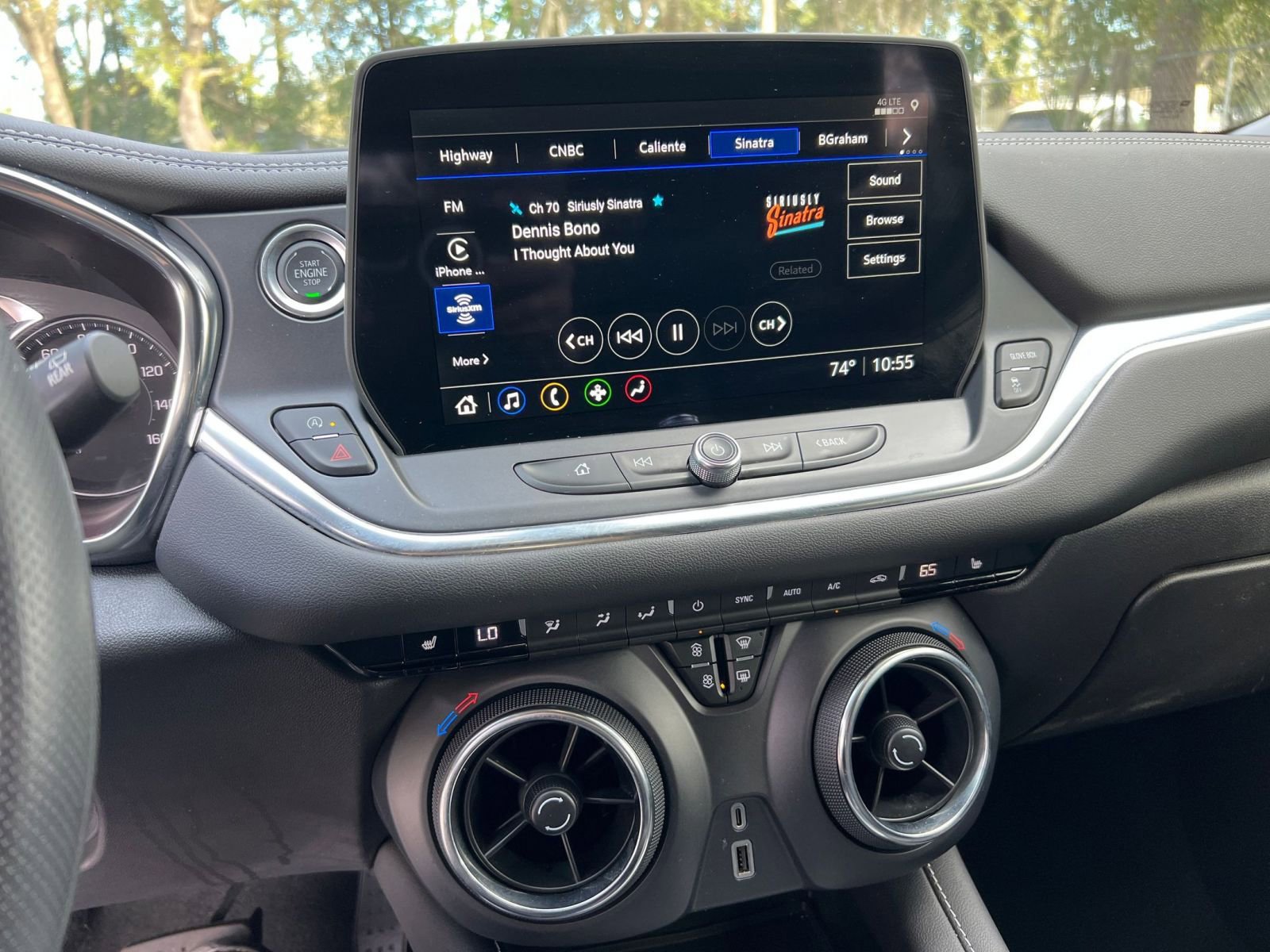 Thumbnail: 2025 Chevrolet Blazer - 17