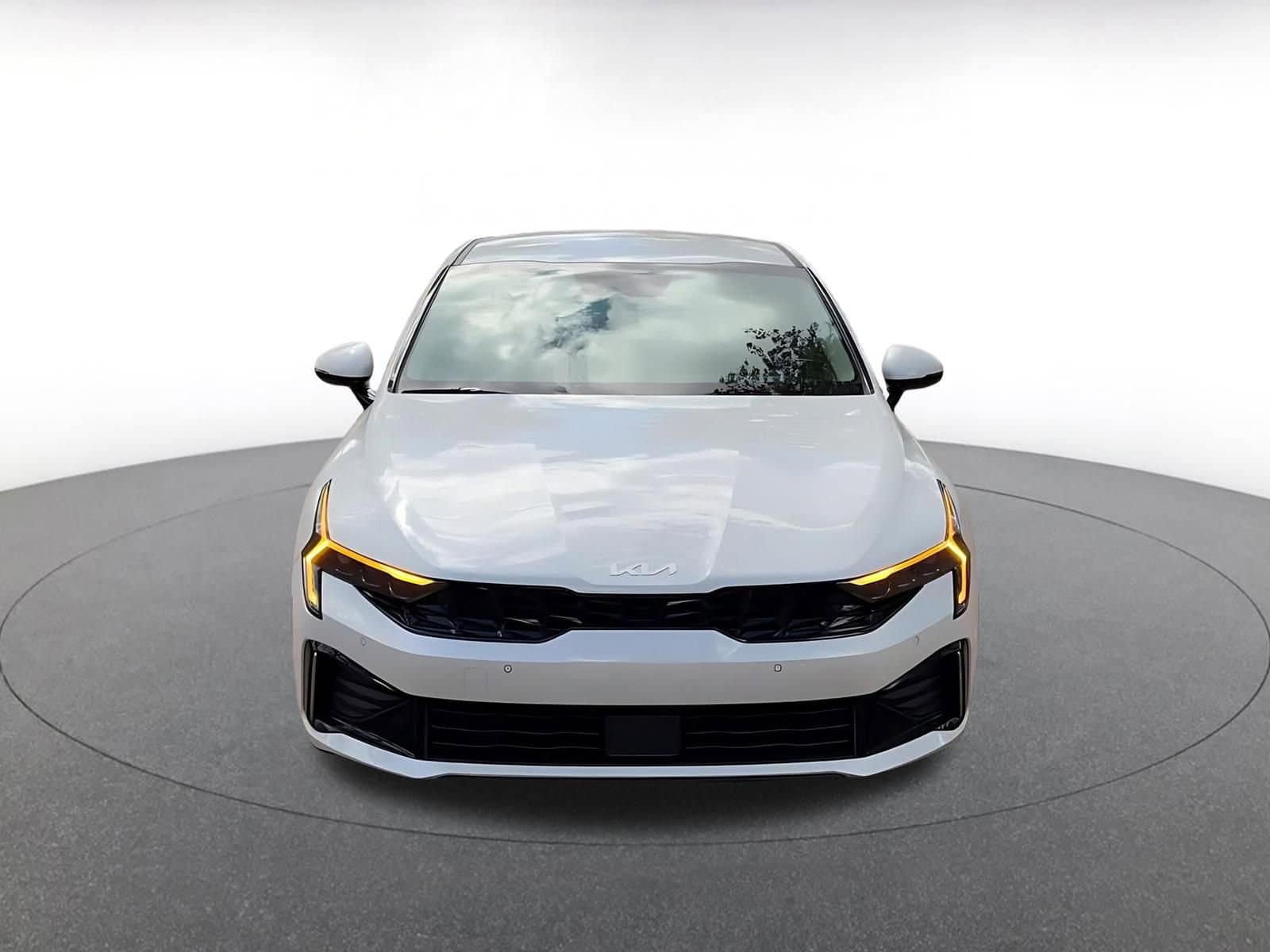 Thumbnail: 2025 Kia K5 - 4