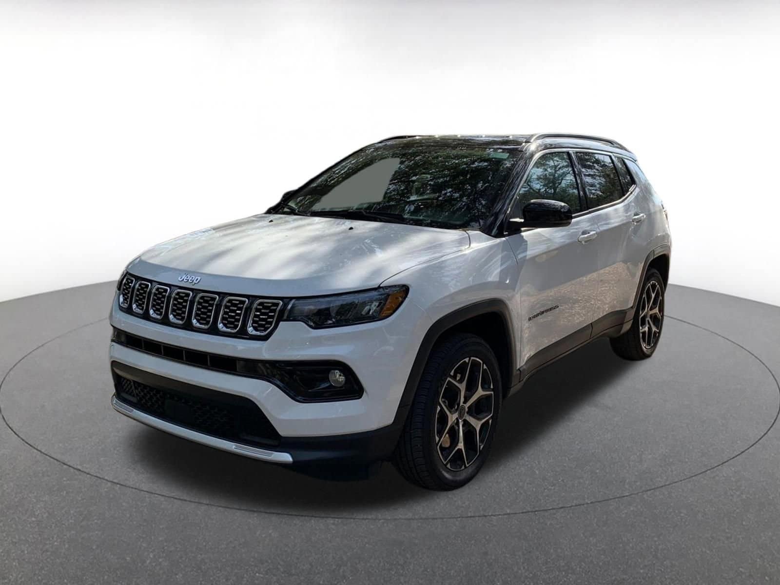 Thumbnail: 2025 Jeep Compass - 3