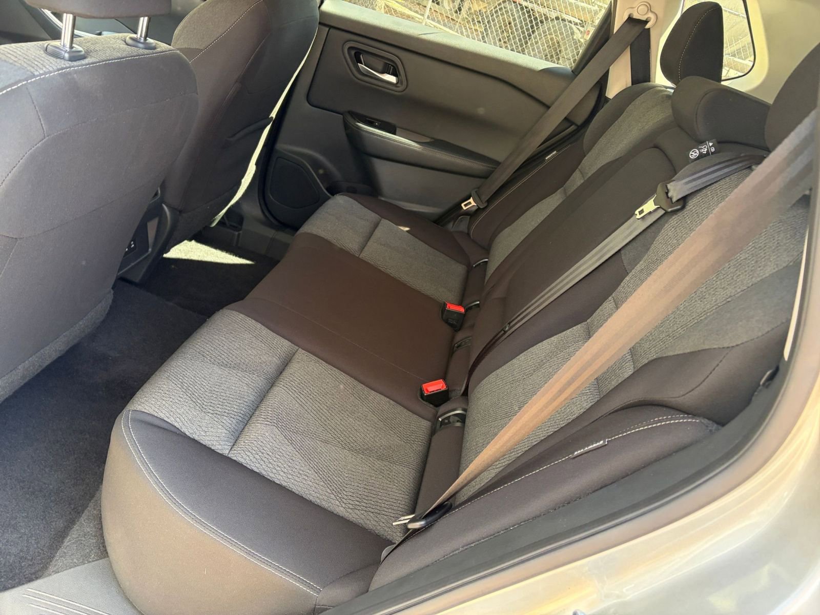 Thumbnail: 2025 Nissan Rogue - 34