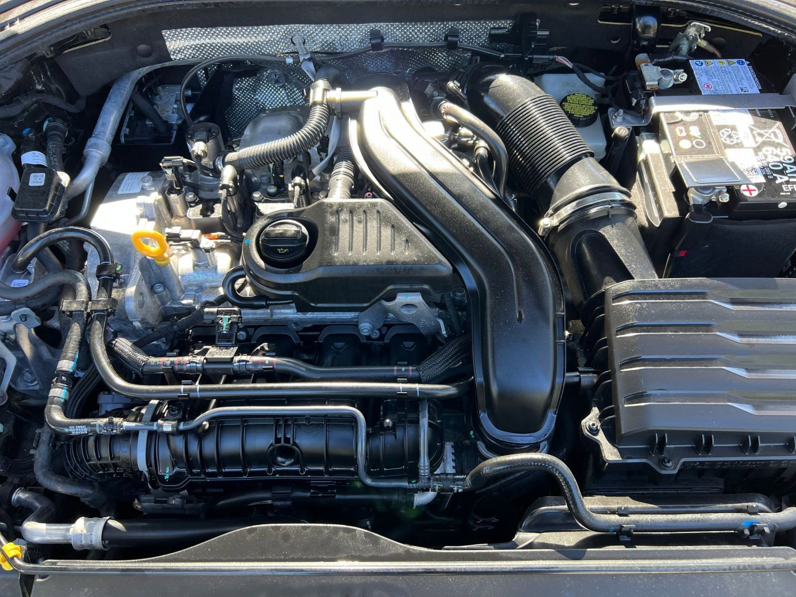 Thumbnail: 2025 Volkswagen Jetta - 25