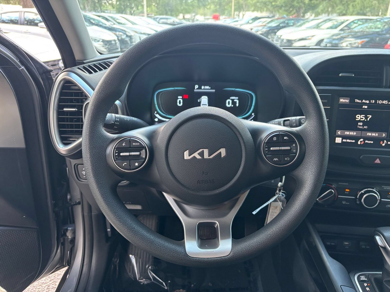 Thumbnail: 2025 Kia Soul - 25