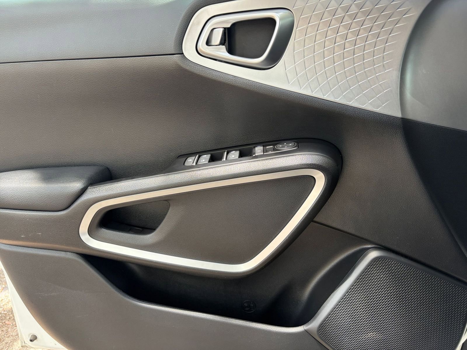 Thumbnail: 2025 Kia Soul - 18
