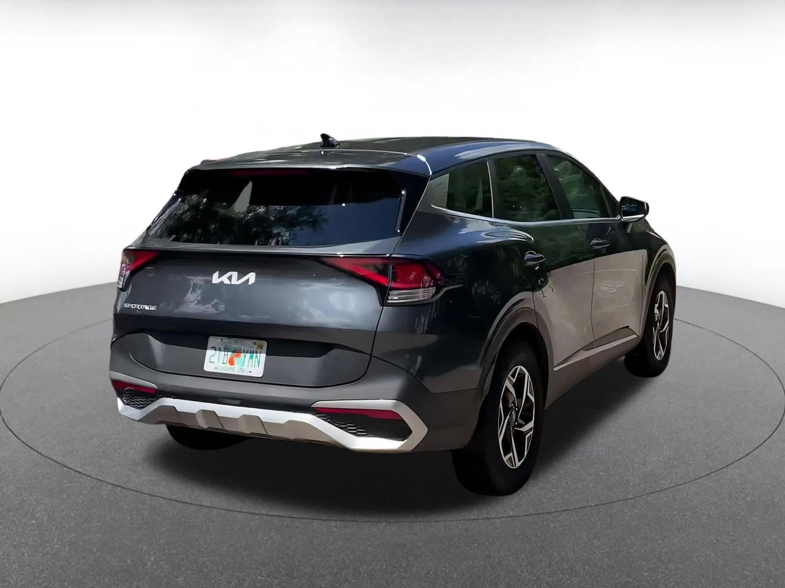 2024 Kia Sportage LX 13