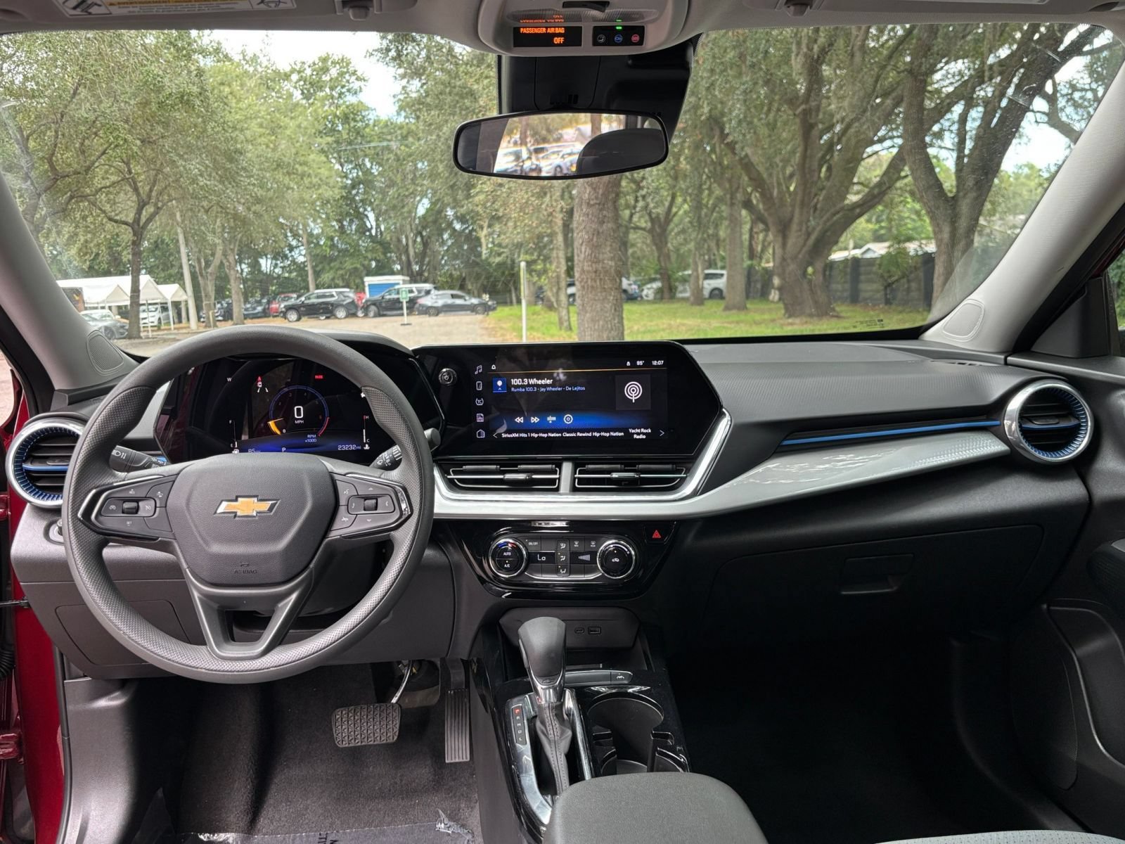 Thumbnail: 2025 Chevrolet Trax - 27