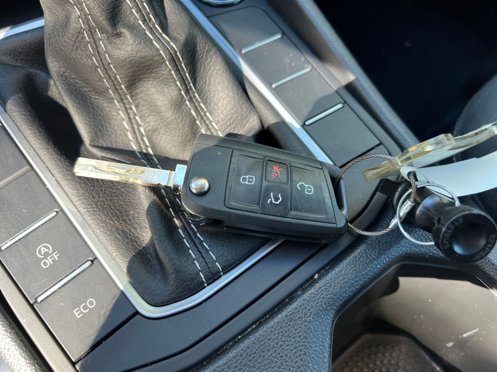 Thumbnail: 2025 Volkswagen Jetta - 18