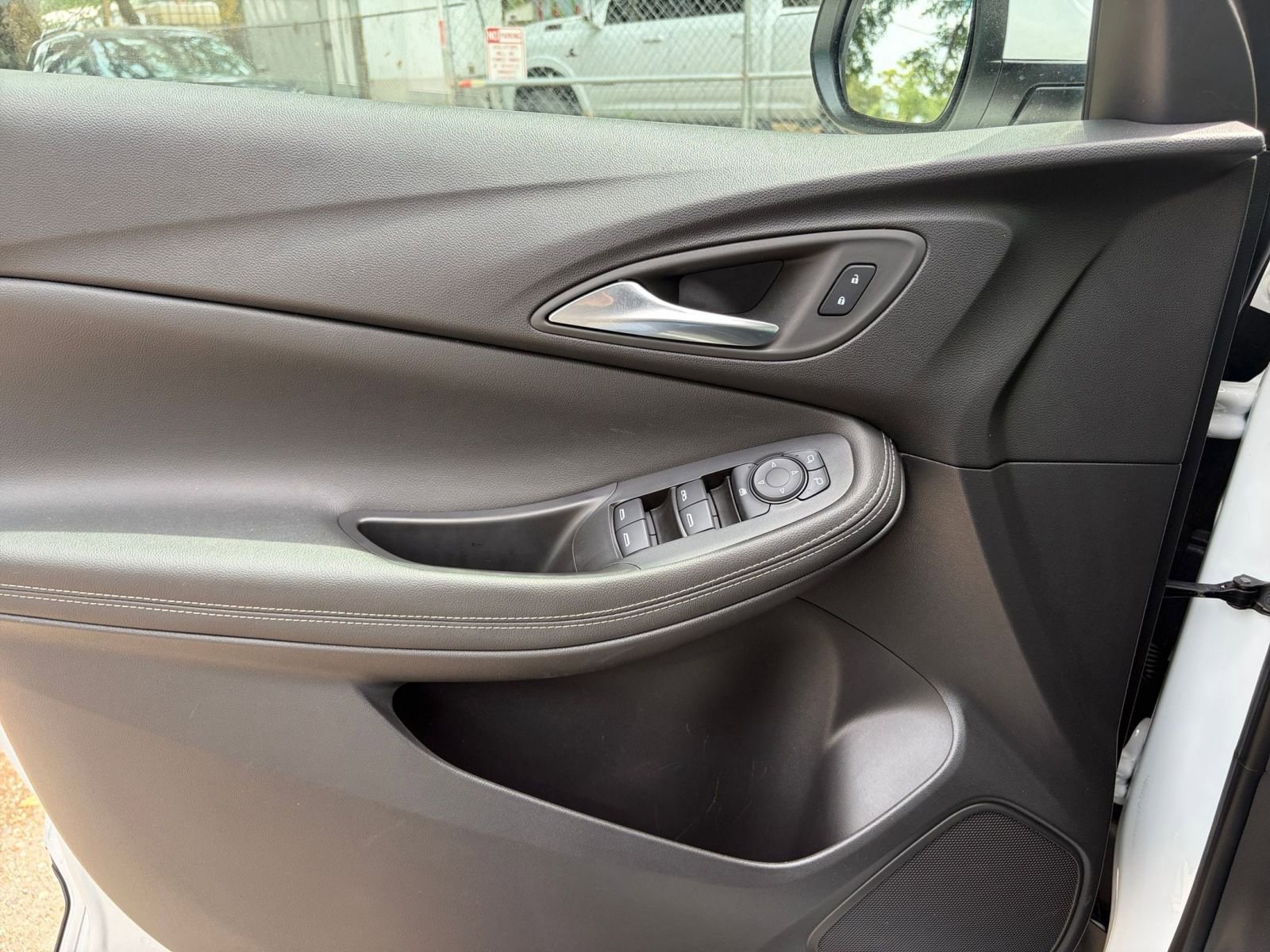 Thumbnail: 2025 Buick Encore GX - 18