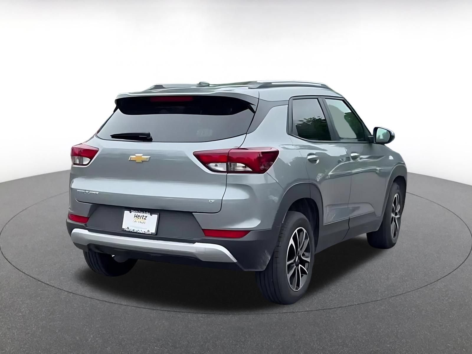 Thumbnail: 2025 Chevrolet TrailBlazer - 15