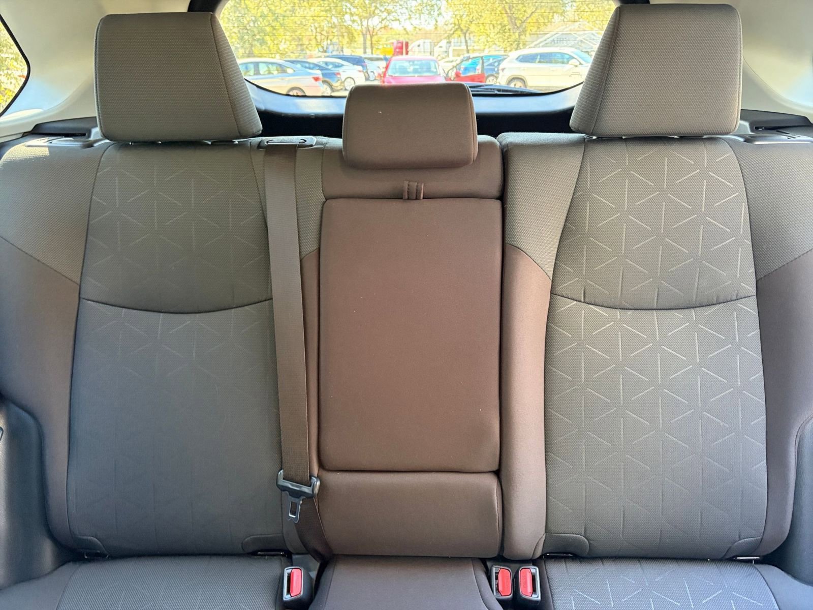 Thumbnail: 2025 Toyota RAV4 - 34