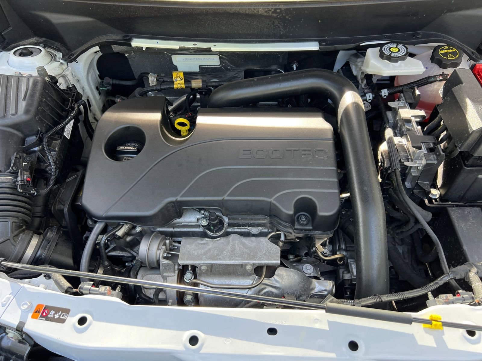 Thumbnail: 2025 Chevrolet Equinox - 25