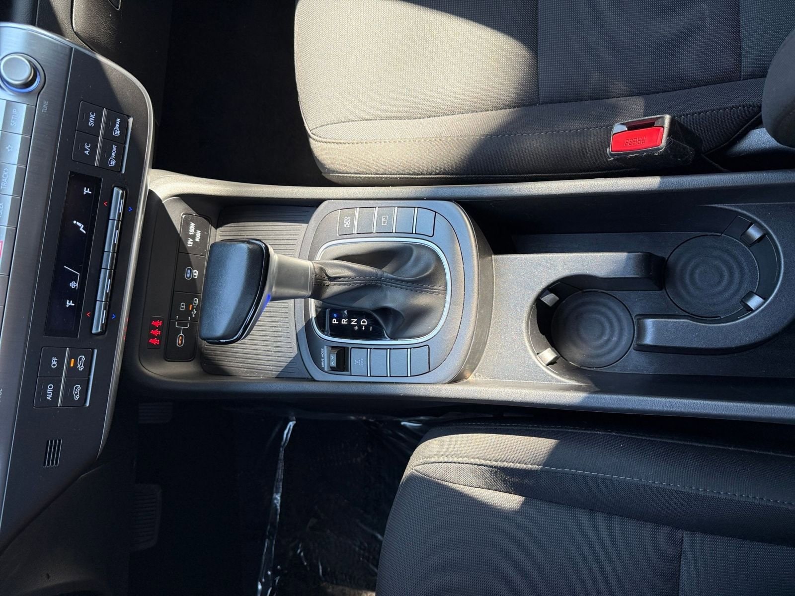 Thumbnail: 2025 Hyundai Kona - 35