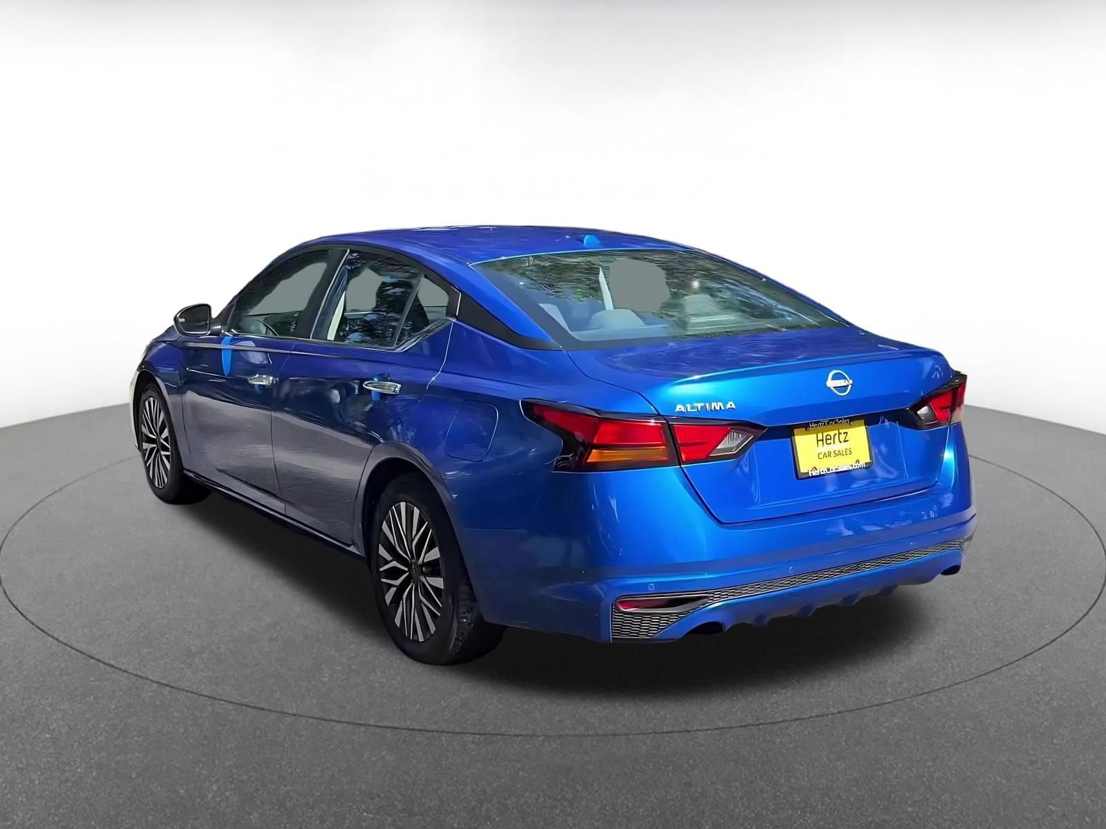 Thumbnail: 2025 Nissan Altima - 11