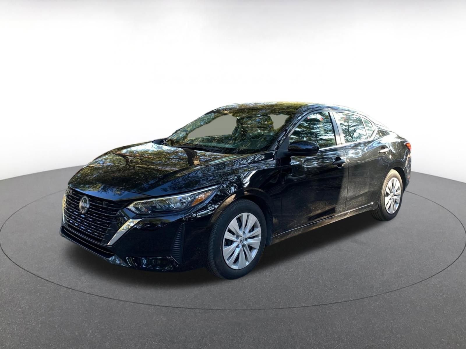 Thumbnail: 2025 Nissan Sentra - 3