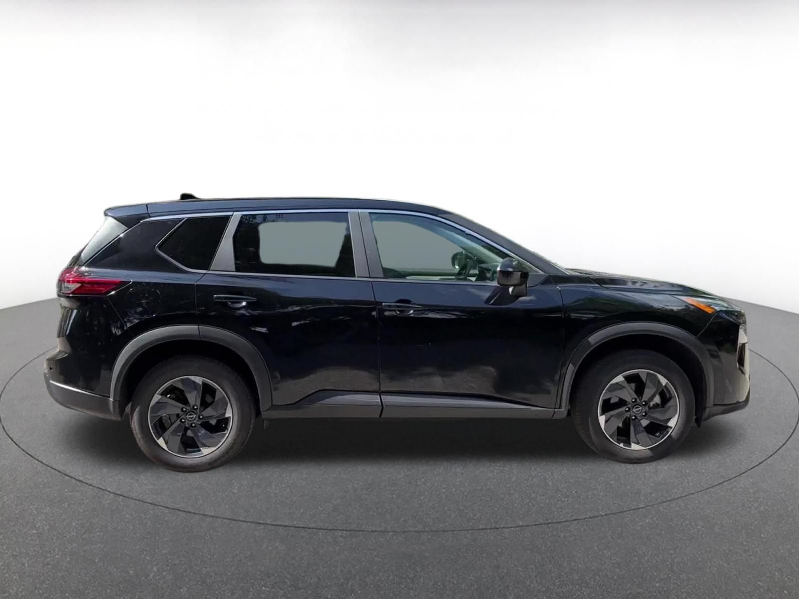 Thumbnail: 2025 Nissan Rogue - 16