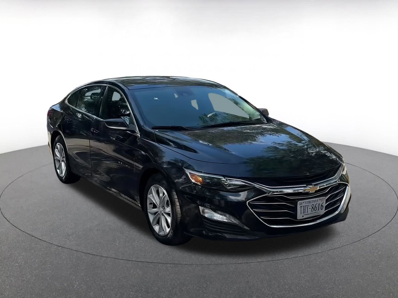 Thumbnail: 2024 Chevrolet Malibu - 3