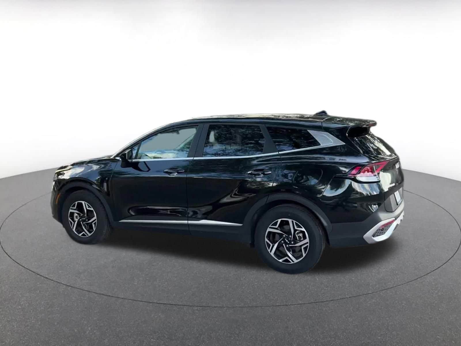 Thumbnail: 2024 Kia Sportage - 9