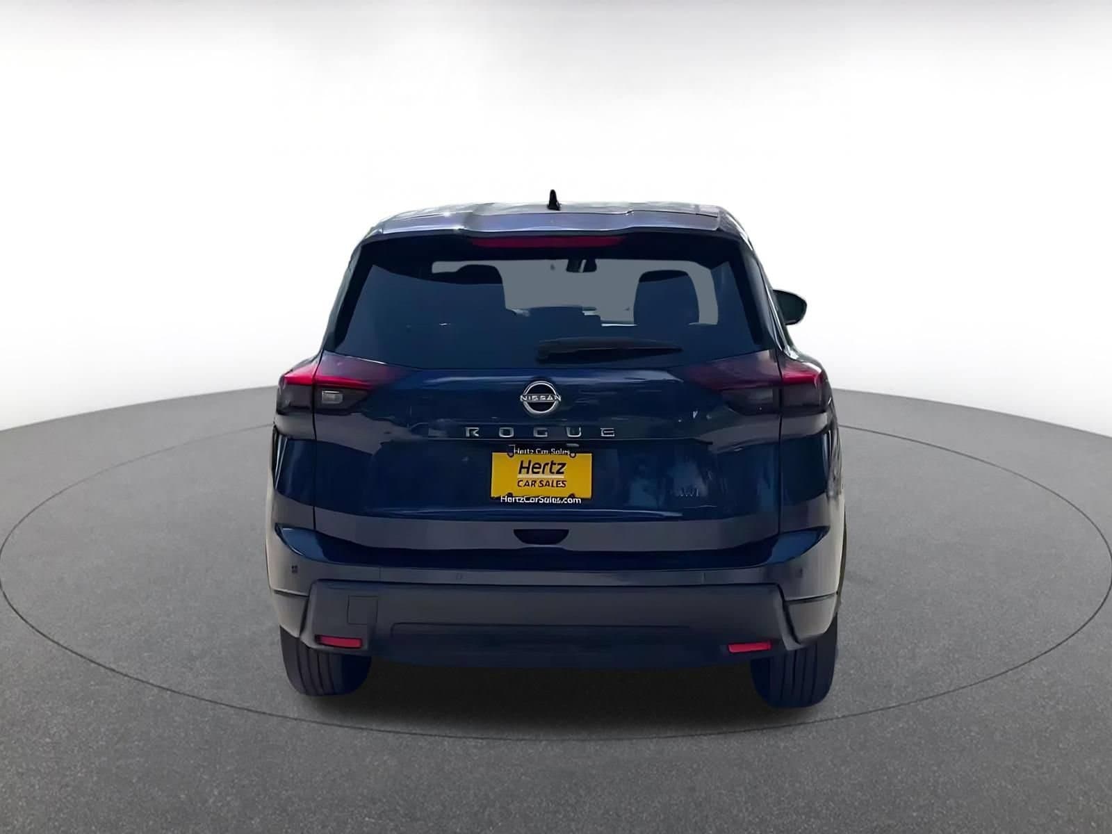 Thumbnail: 2025 Nissan Rogue - 12