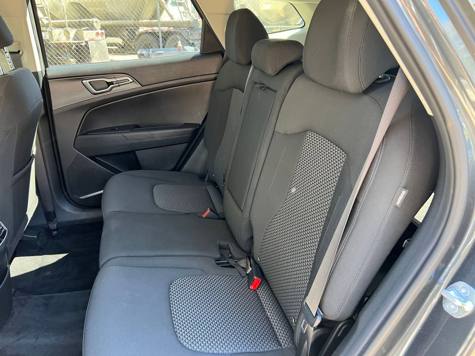 Thumbnail: 2025 Kia Sportage - 33