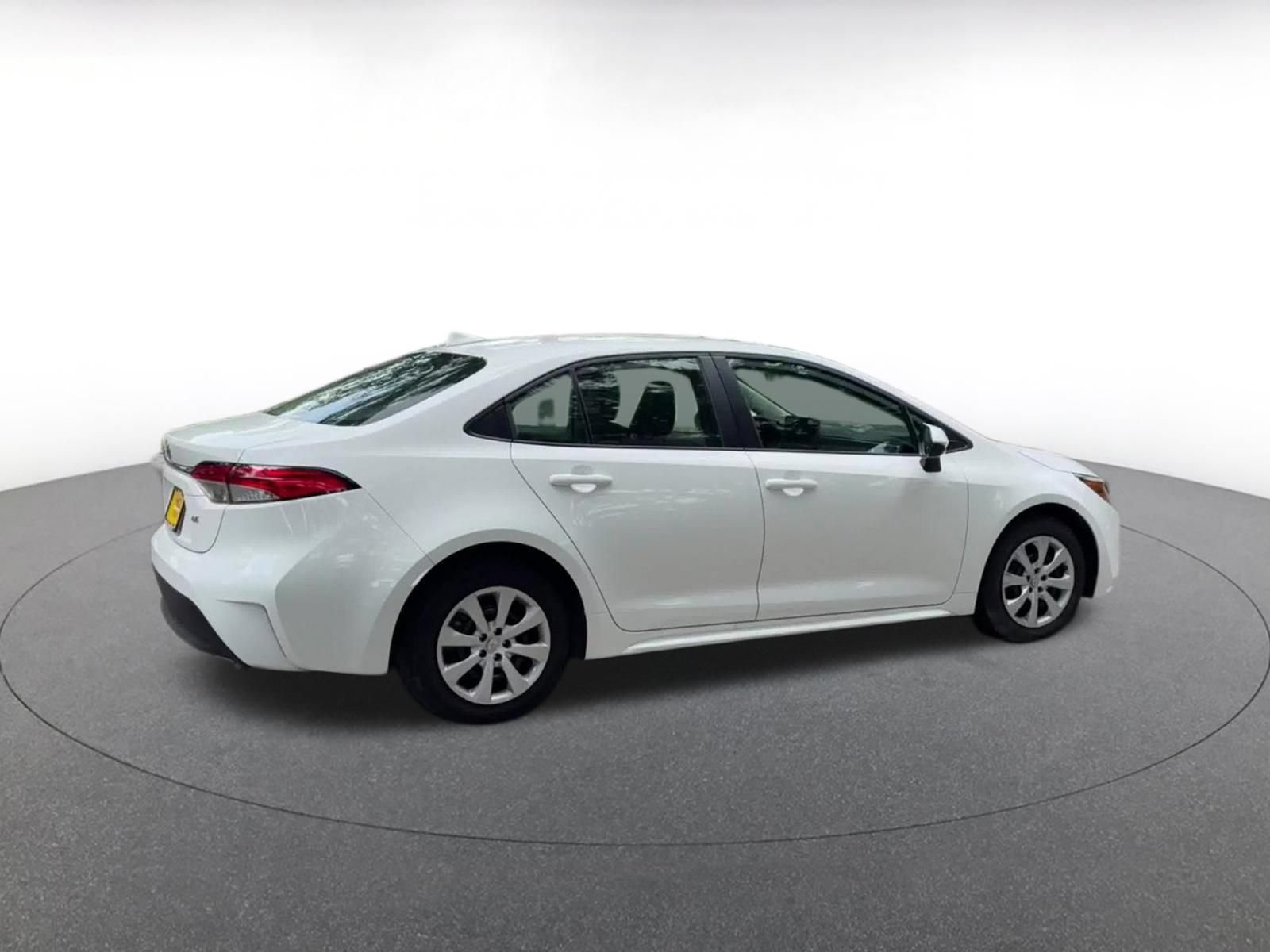 Thumbnail: 2025 Toyota Corolla - 14