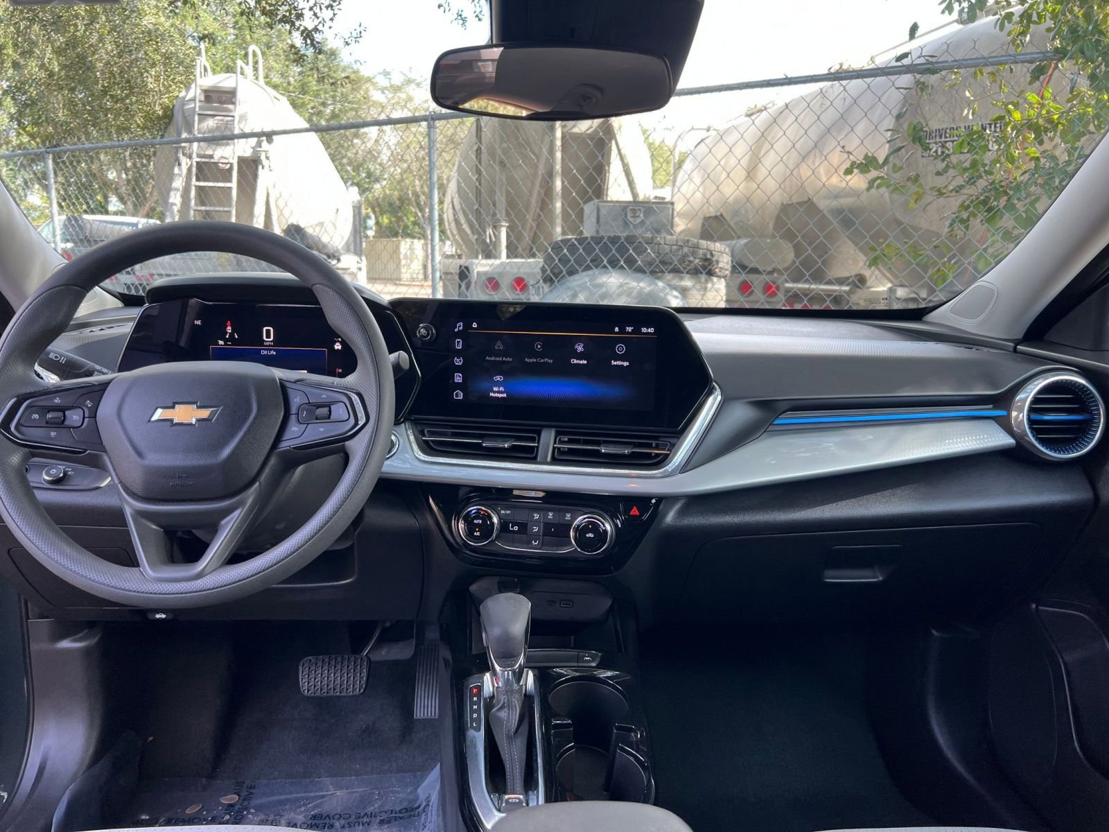 Thumbnail: 2025 Chevrolet Trax - 27