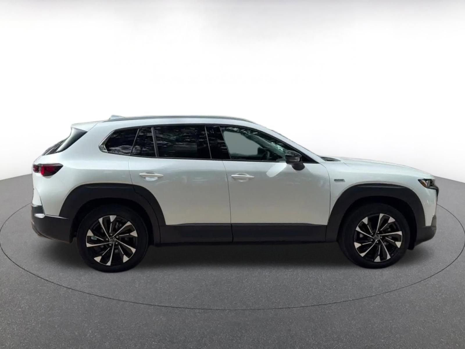 Thumbnail: 2025 Mazda CX-50 - 16