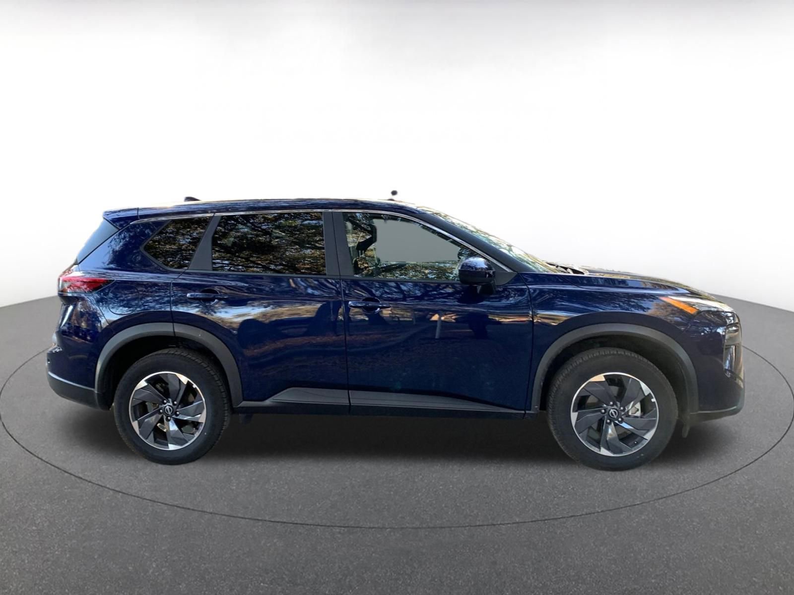 Thumbnail: 2025 Nissan Rogue - 8