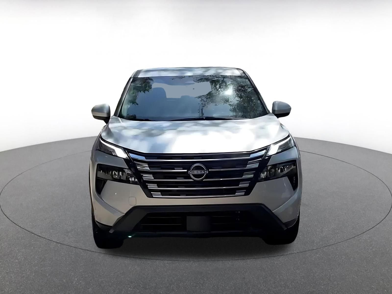 Thumbnail: 2025 Nissan Rogue - 4