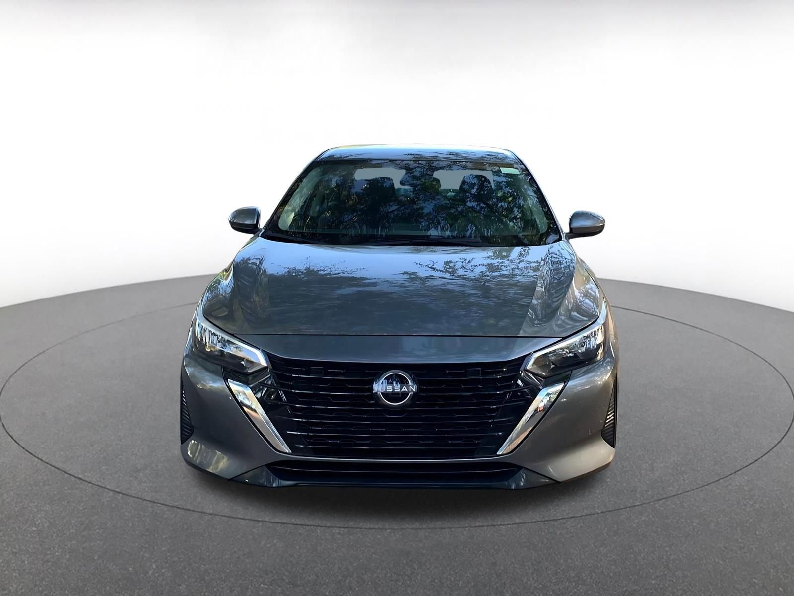 Thumbnail: 2025 Nissan Sentra - 2