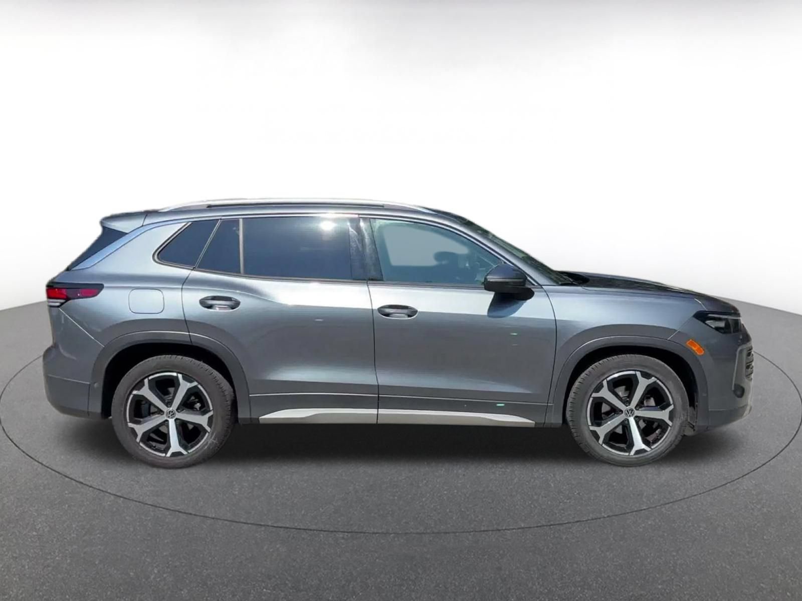 Thumbnail: 2026 Volkswagen Tiguan - 15