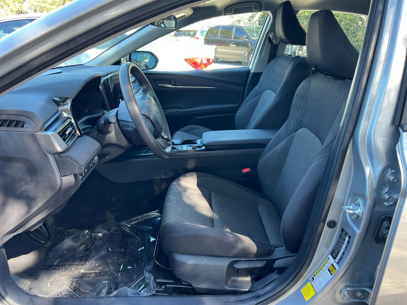 Thumbnail: 2025 Toyota Camry - 21