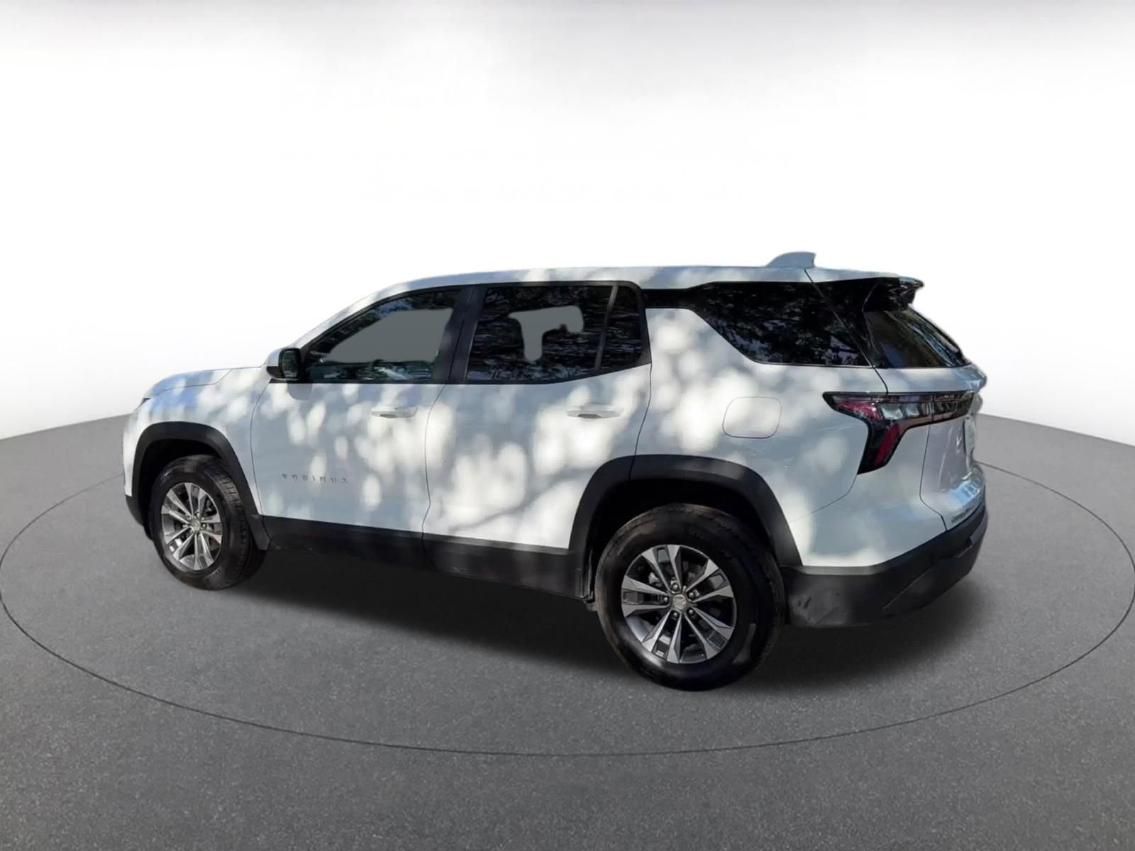 Thumbnail: 2025 Chevrolet Equinox - 10