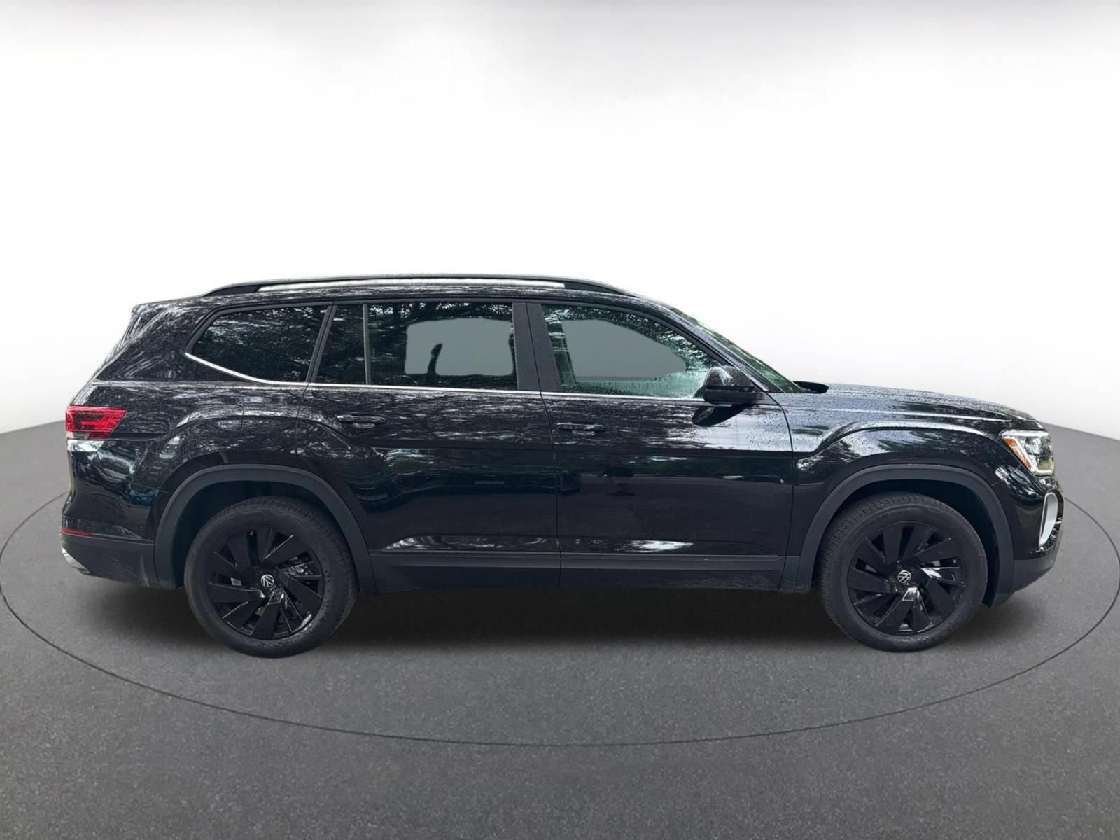 Thumbnail: 2026 Volkswagen Atlas - 13