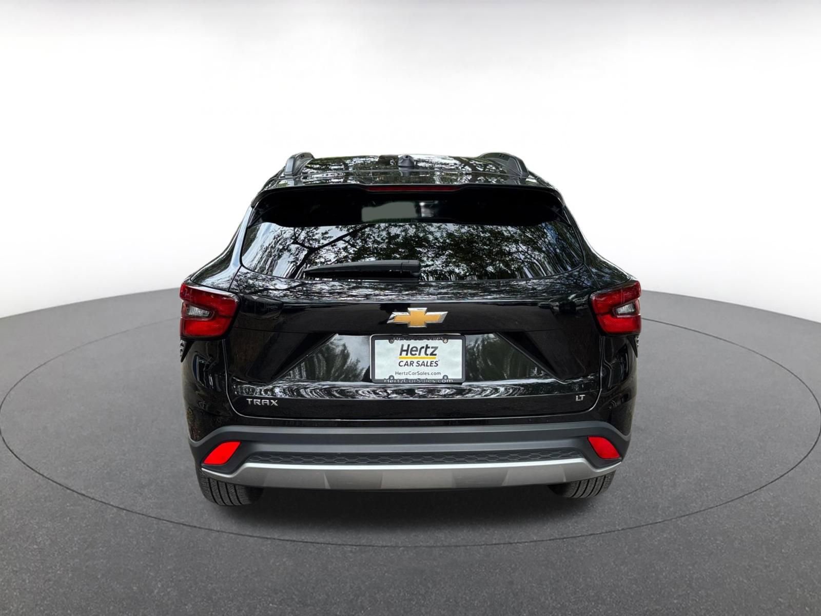 Thumbnail: 2025 Chevrolet Trax - 10