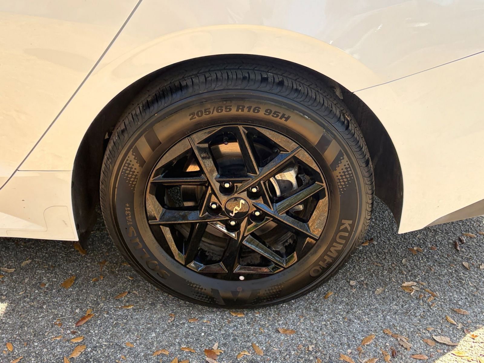 Thumbnail: 2025 Kia K5 - 25