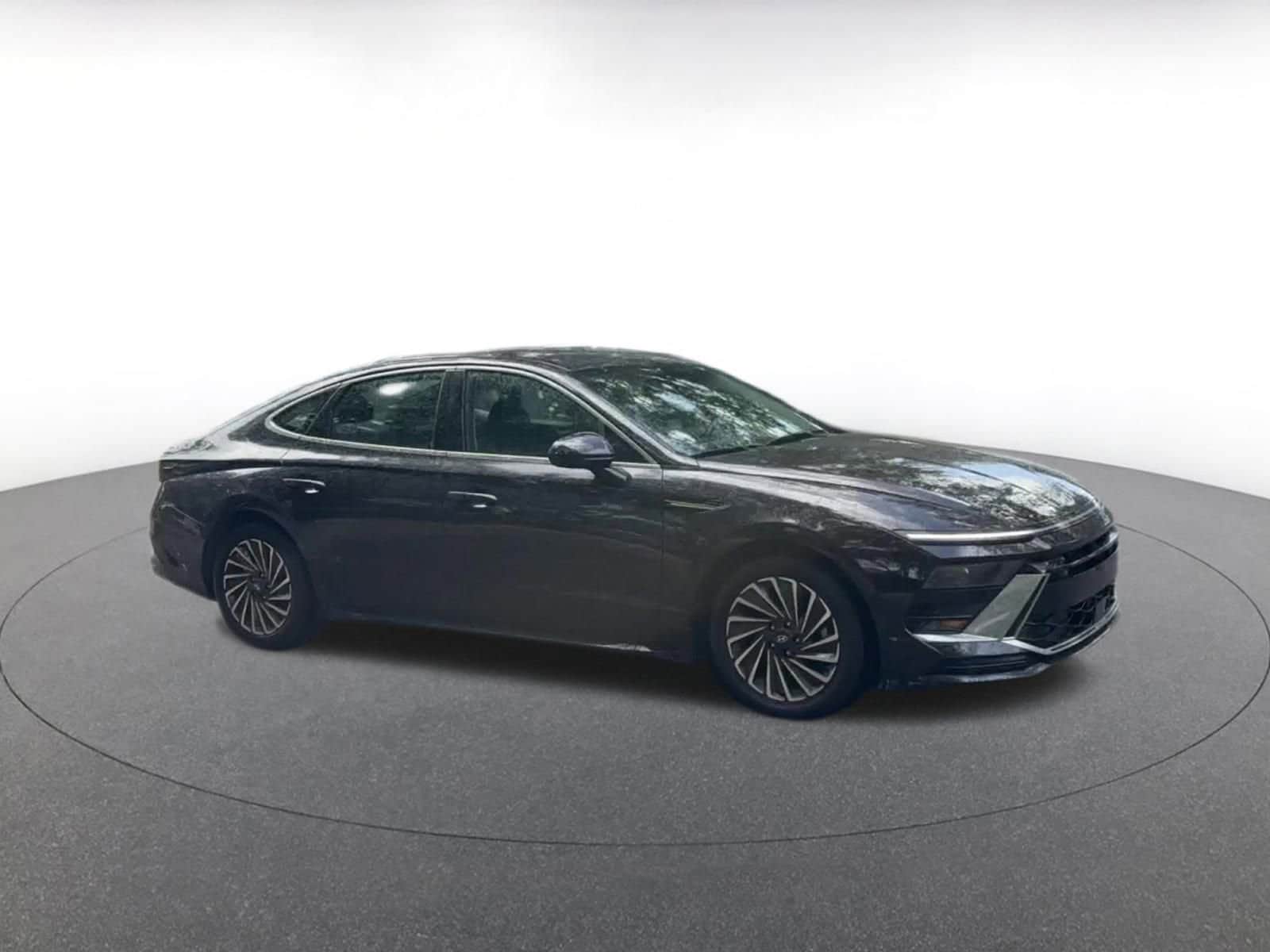 Thumbnail: 2024 Hyundai Sonata - 2