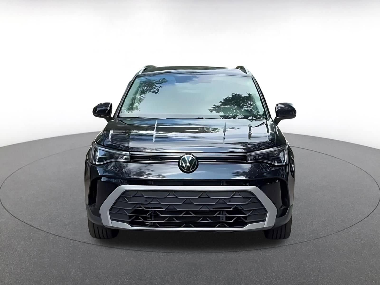 Thumbnail: 2025 Volkswagen Taos - 4
