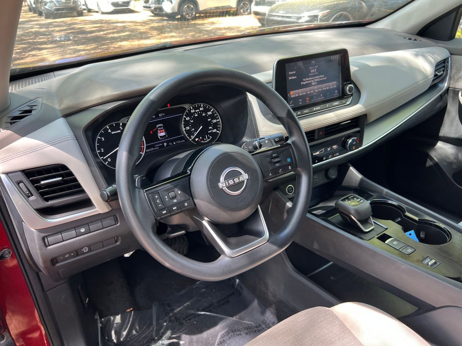 Thumbnail: 2023 Nissan Rogue - 31