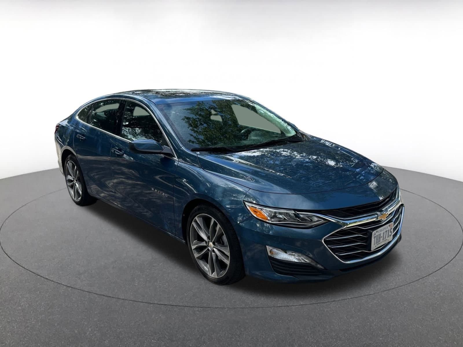 Thumbnail: 2024 Chevrolet Malibu - 1