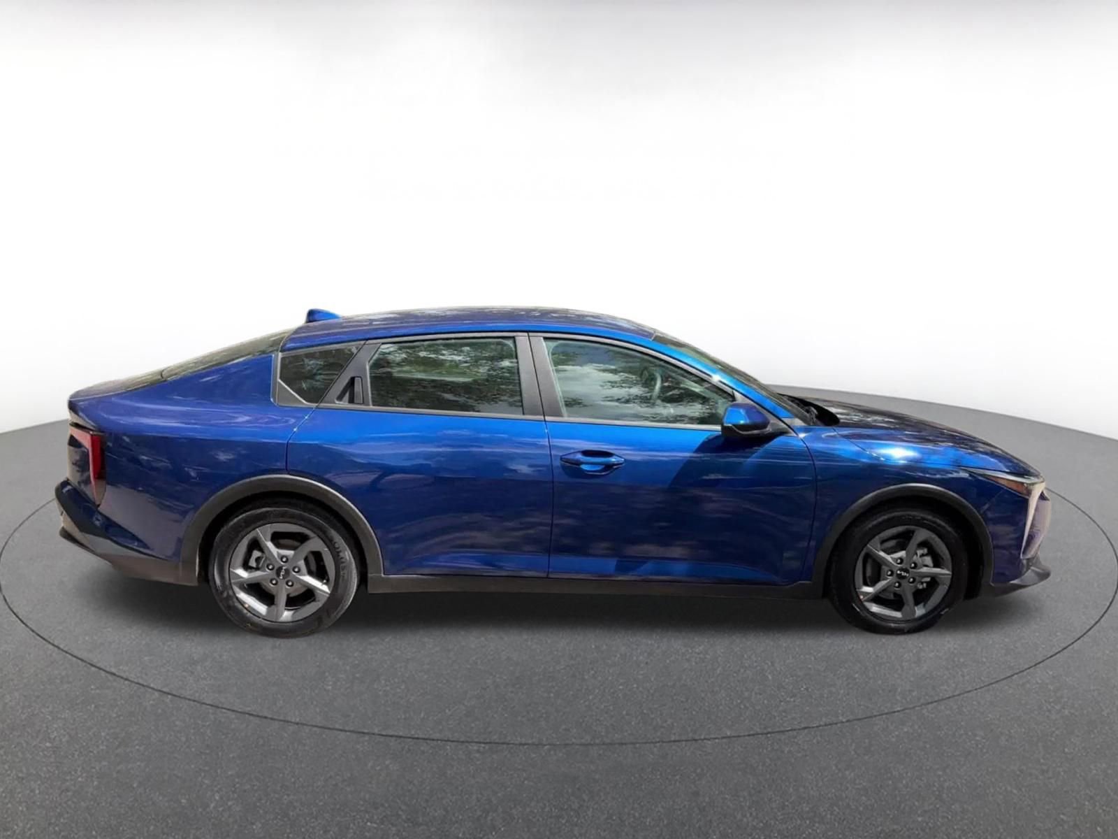 Thumbnail: 2025 Kia K4 - 16