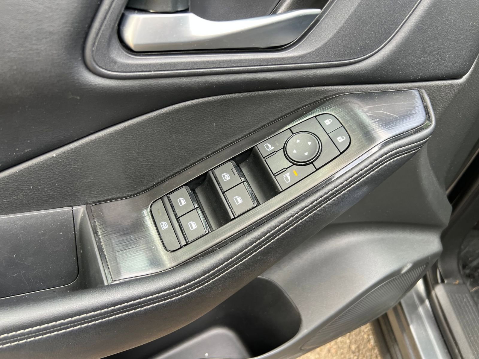 Thumbnail: 2025 Nissan Rogue - 18