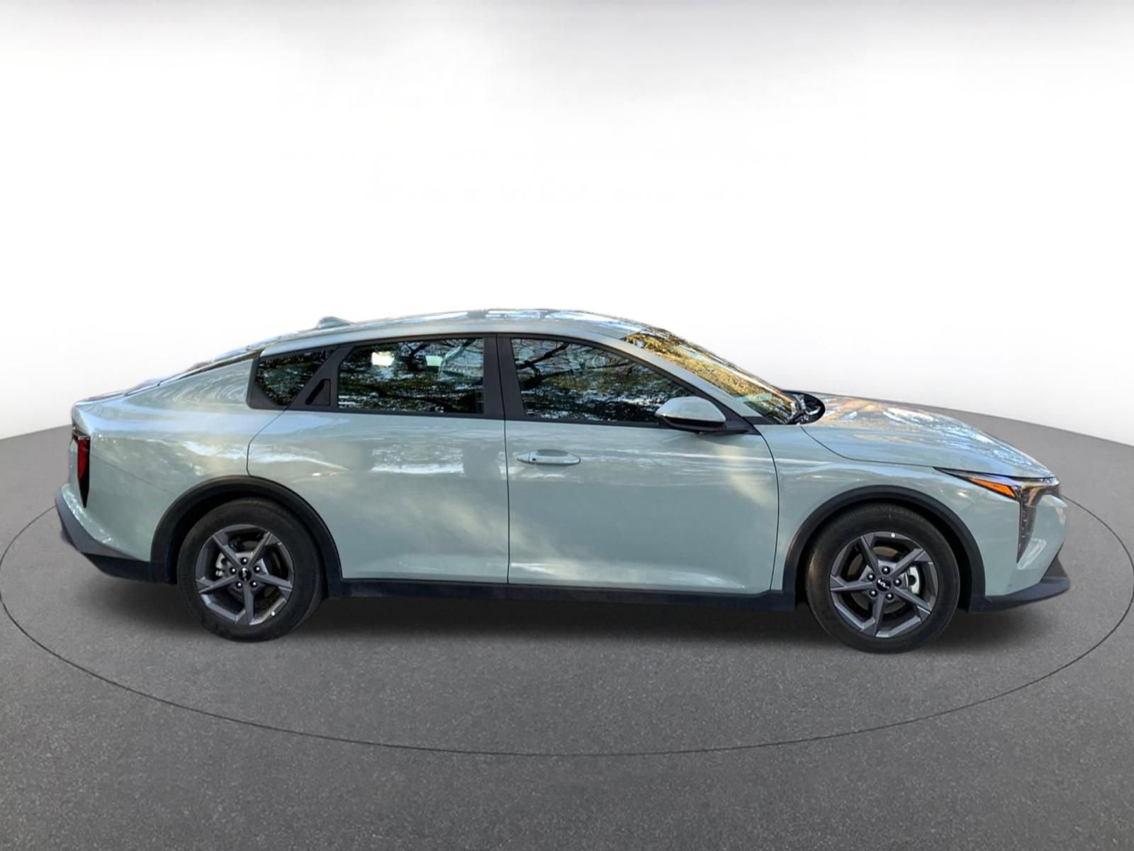 Thumbnail: 2025 Kia K4 - 8