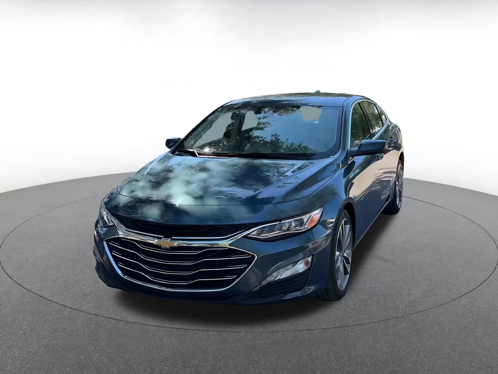 Thumbnail: 2024 Chevrolet Malibu - 7