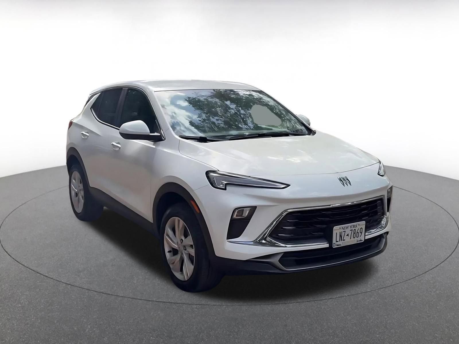 Thumbnail: 2025 Buick Encore GX - 3