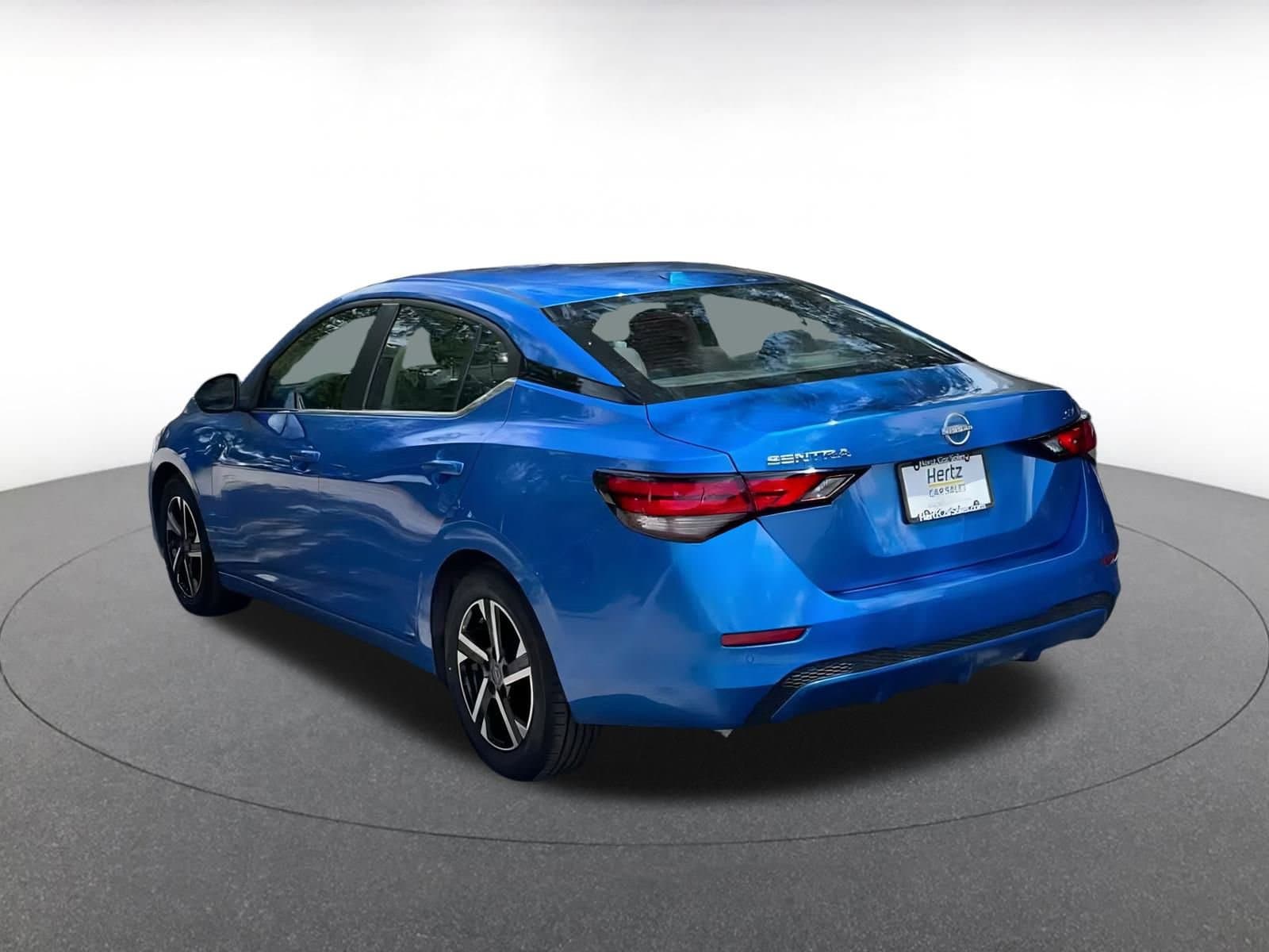 Thumbnail: 2024 Nissan Sentra - 11