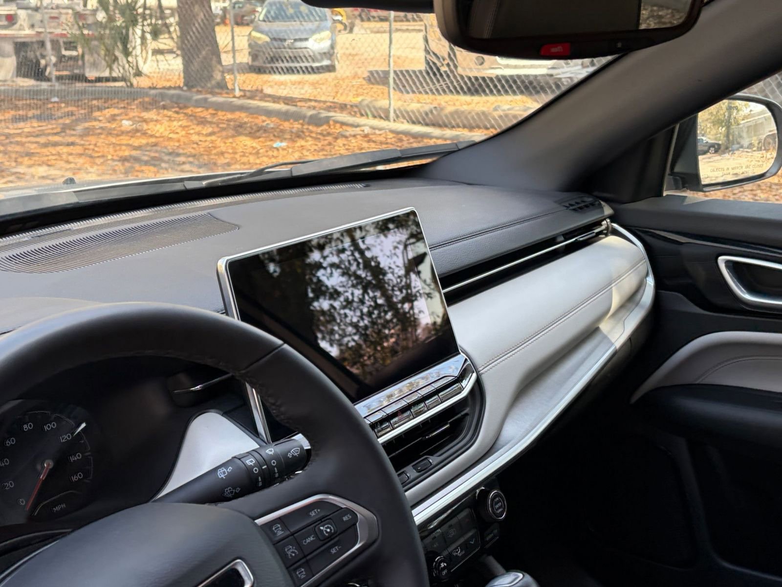 Thumbnail: 2025 Jeep Compass - 31