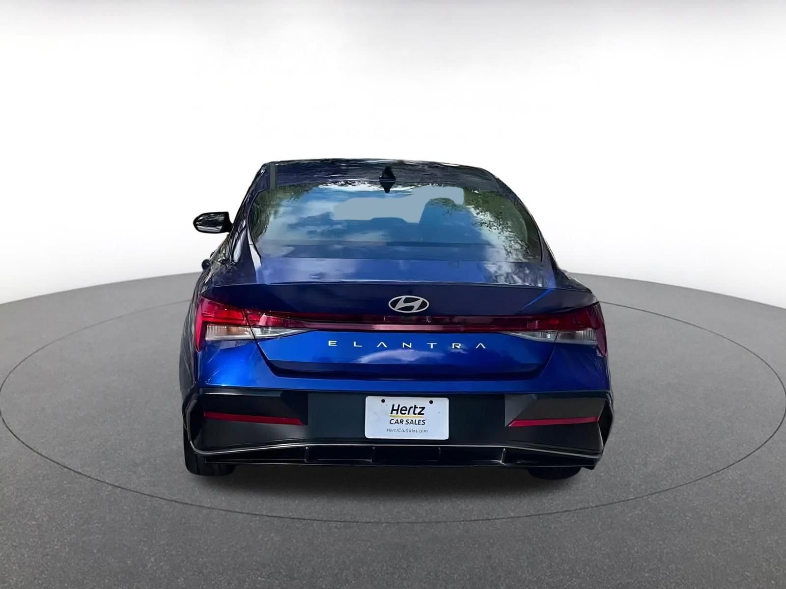 Thumbnail: 2025 Hyundai Elantra - 12