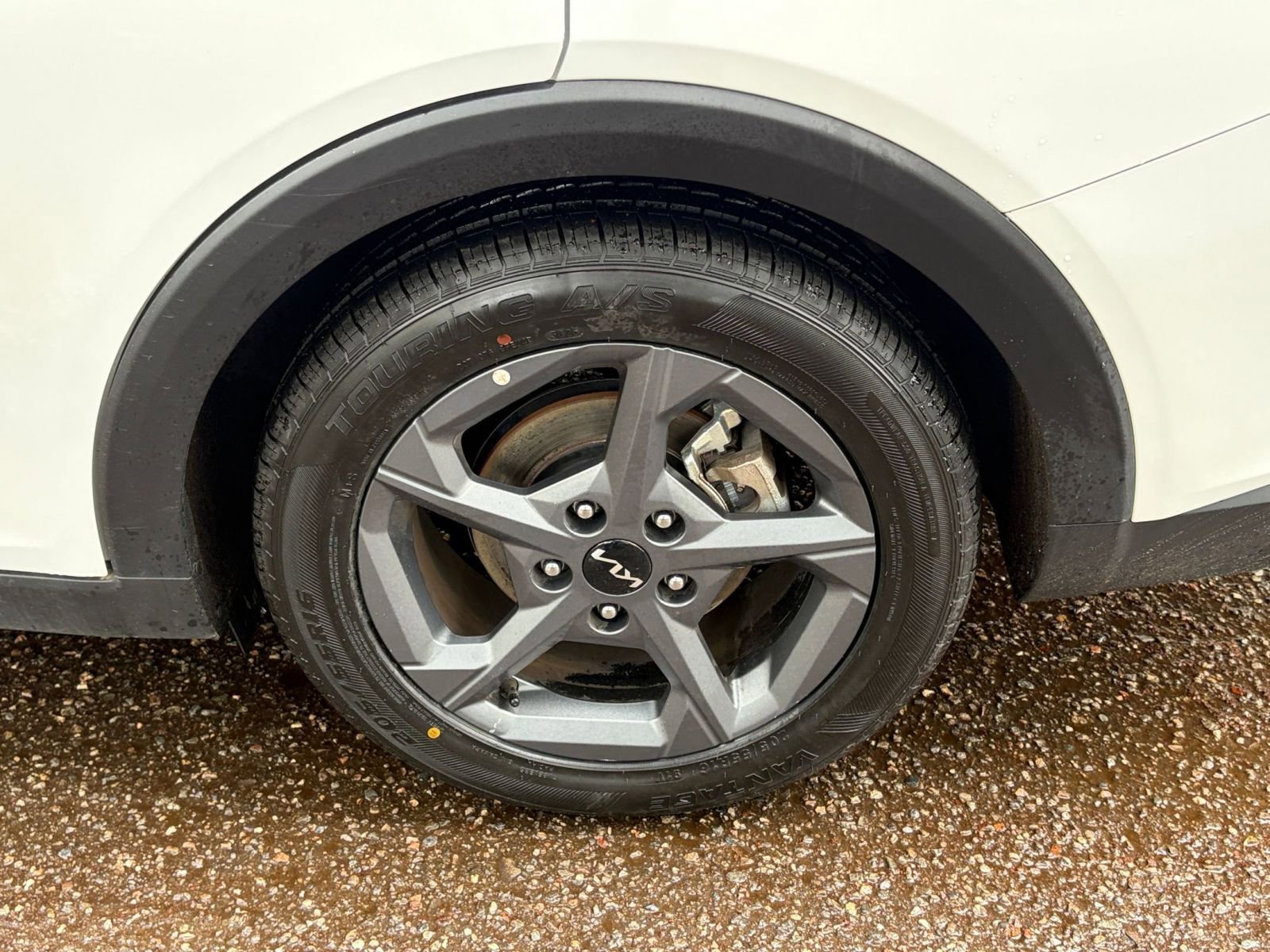 Thumbnail: 2025 Kia K4 - 28