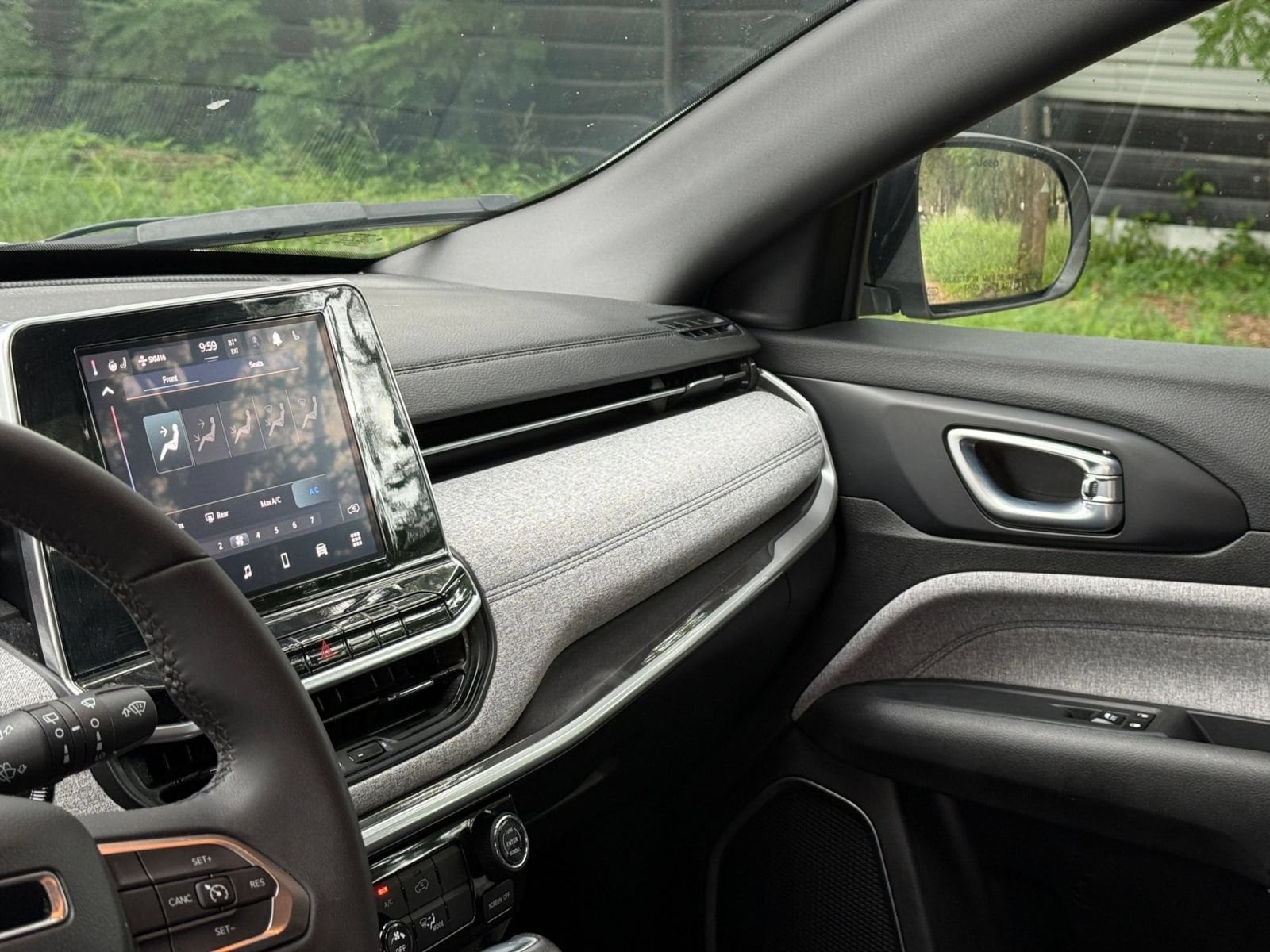 Thumbnail: 2025 Jeep Compass - 28
