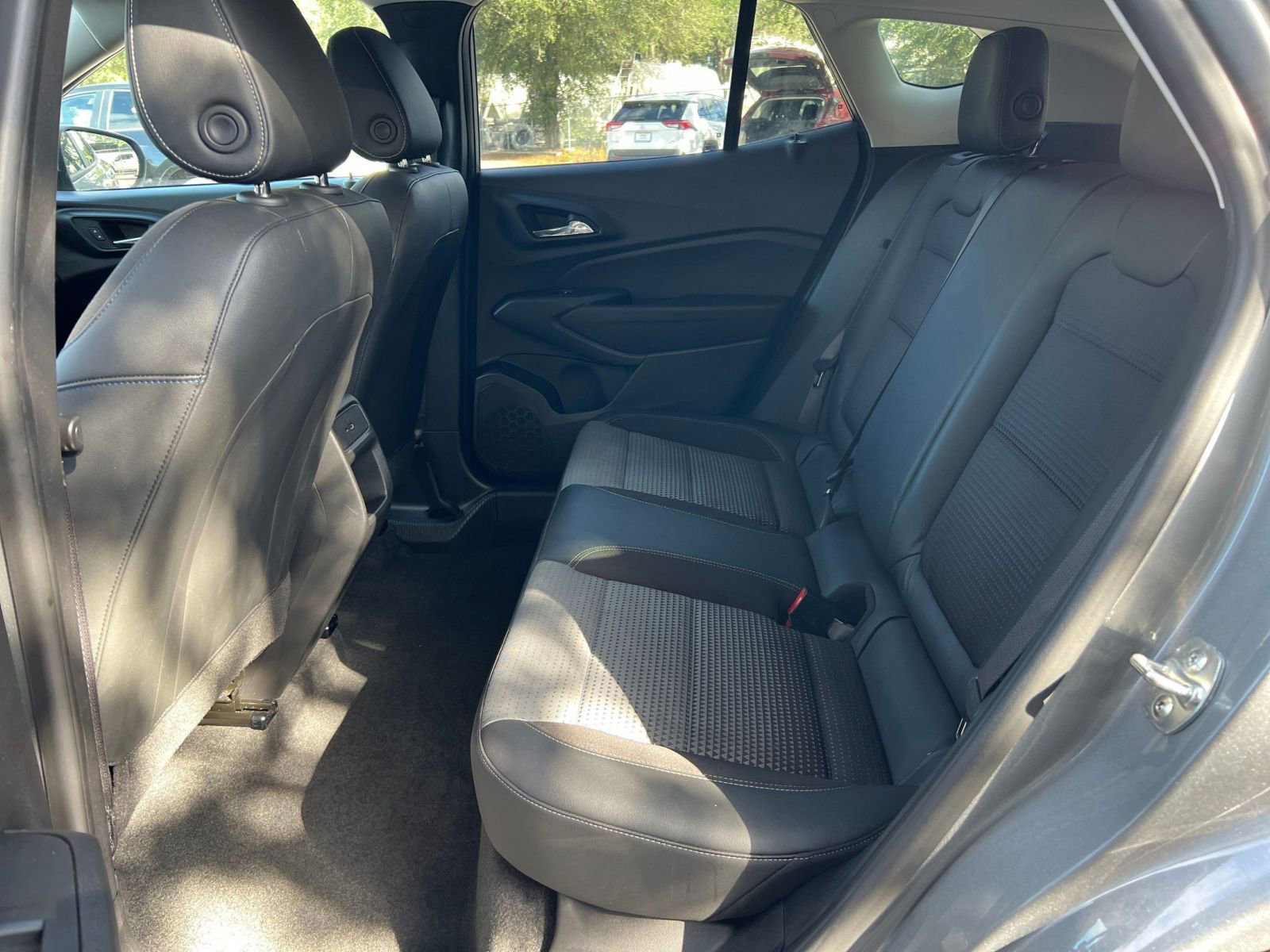 Thumbnail: 2025 Chevrolet Trax - 33